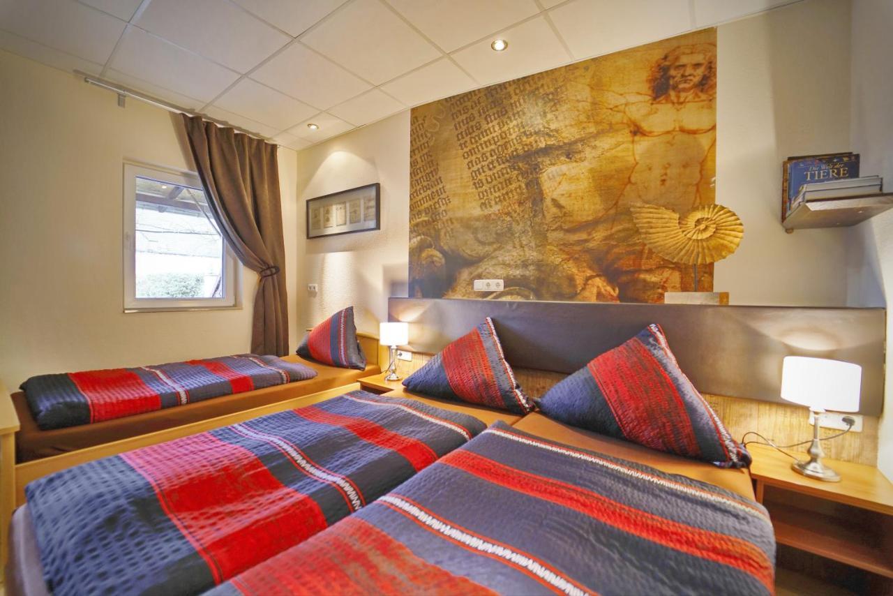 Land-Hotel Zum Schwan, Garni Weilerswist-Metternich, 3 E-Ladestationen, Naehe Phantasialand, Palmenparadies Euskirchen Buitenkant foto