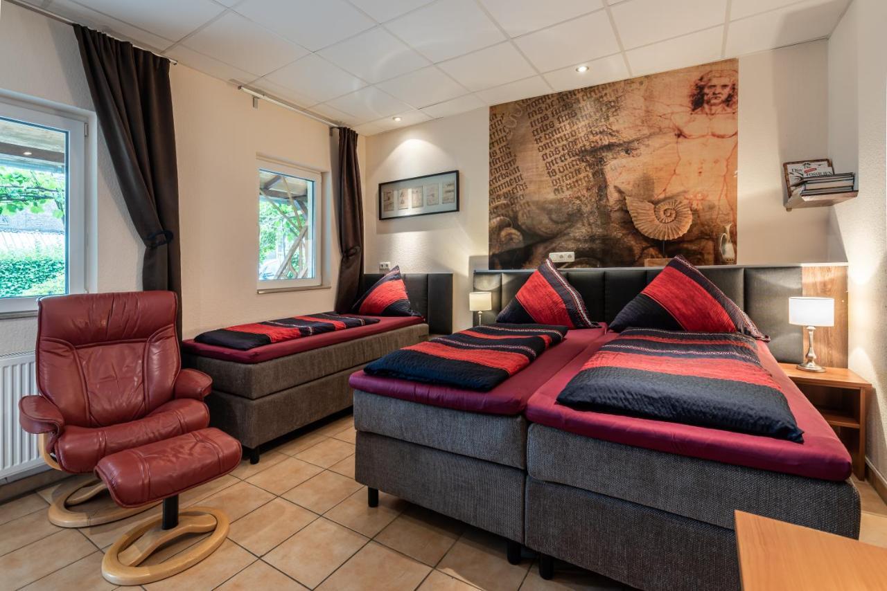 Land-Hotel Zum Schwan, Garni Weilerswist-Metternich, 3 E-Ladestationen, Naehe Phantasialand, Palmenparadies Euskirchen Buitenkant foto